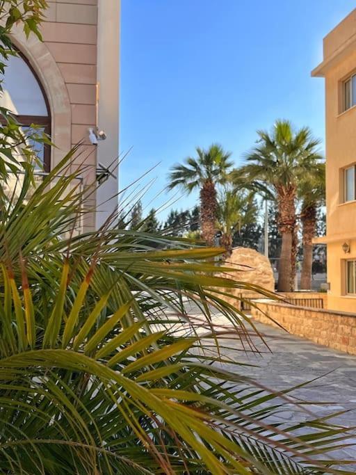 Teo Apartment Paphos Eksteriør billede
