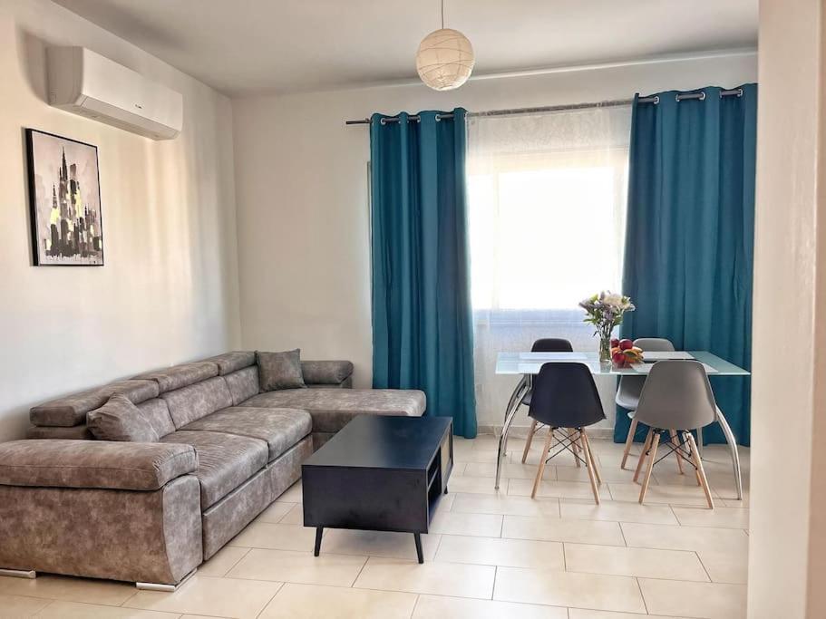 Teo Apartment Paphos Eksteriør billede